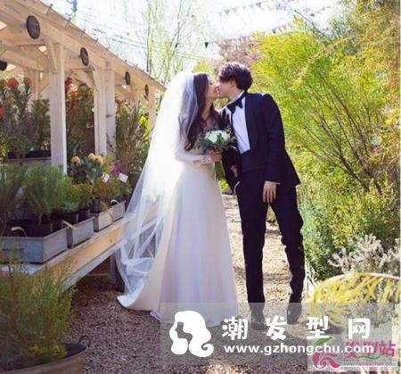 你理想的婚礼造型会选择什么？宋慧乔的盘发,林心如的编发还是披肩长发