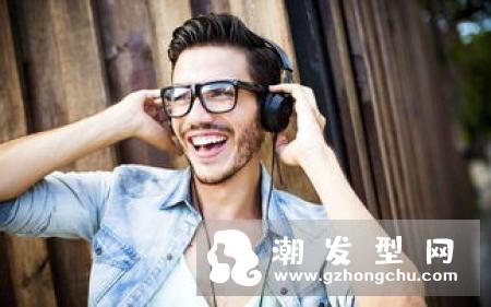 2018年男生流行什么发色图片 焦黄色还是闷青色好看