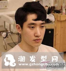 逗号刘海需要烫吗 瘦脸又俏皮男神都在剪