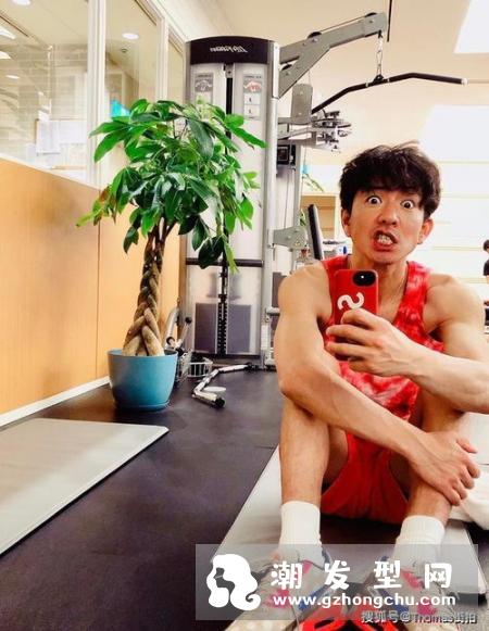 不同年龄段男士发型推荐 每个年龄段发型大不一样
