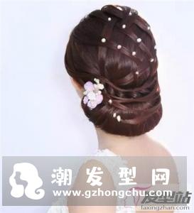 香港流行的新娘妆发 款款唯美上档次
