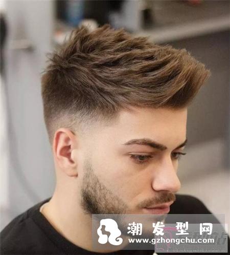 帅哥都在剪的发型 两面三面剃一半帅到炸