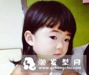 二次元刘海卷发发型 一款不一定靠颜值取胜的发型