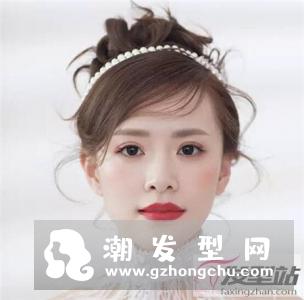 韩式婚纱照新娘发型 凌乱感造型尽显浪漫