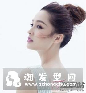 十个伴娘的简单发型 甜美大方成为婚礼焦点