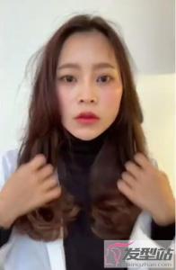 女生今年流行长卷发发型 超简单氧气瀑布卷小仙女必备