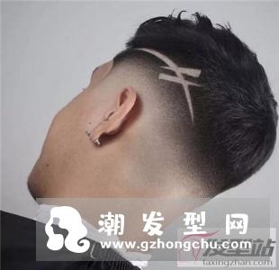 两边头发剃光发型雕刻 超火的型男发型款式