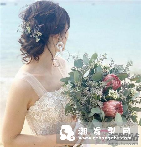 鲜花头饰新娘发型 结婚当天选这款绝美