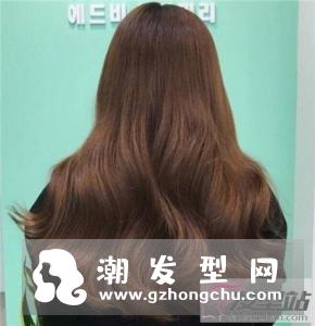 A字摆中长卷发 唯美气质显瘦