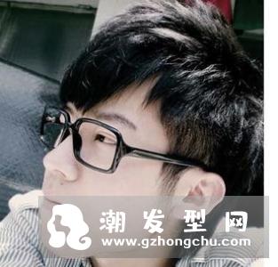 亚麻色到底是什么色 男生染哪种亚麻色好看
