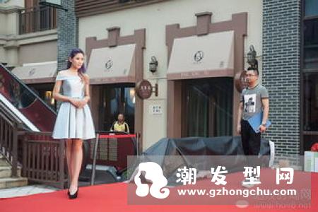 女生整形级卷发趋势 一烫美度翻十倍