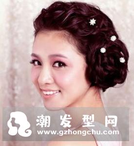 最美韩式新娘盘发发型图片