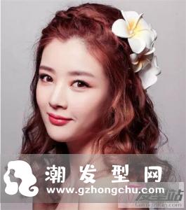 圆脸婚纱照新娘发型 瘦脸发型打造浪漫精致小脸新娘