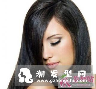 头发发尾分叉怎么办 发尾干枯分叉的修复方法