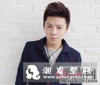 男生最潮短发发型 时尚百搭彰显完美气质