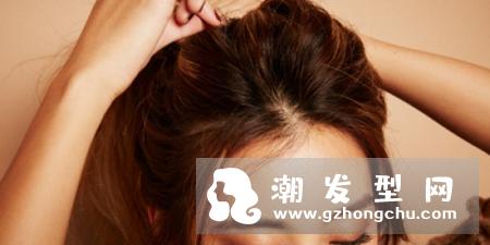 披肩发怎么扎丸子头 简单好看的丸子头造型图片