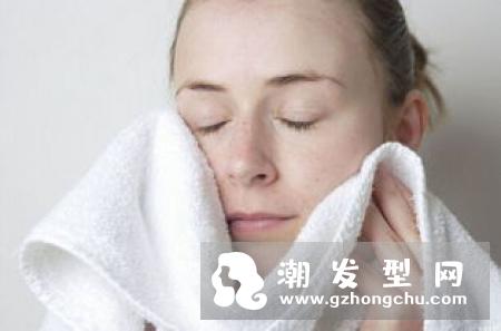 洁面仪适合什么人用 多久用一次