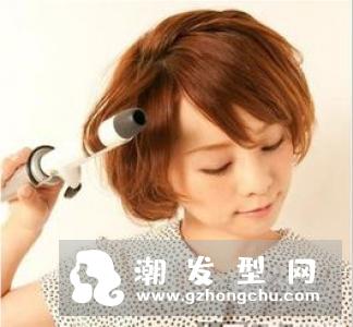 卷发棒怎么用不伤头发 对头发伤害大吗