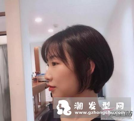 最减龄的波波头短发 简单干练气质绝佳