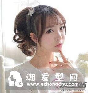 梨花头怎么扎好看 高扎马尾甜美减龄