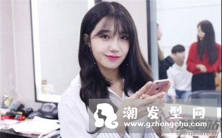 轻熟女最适合的卷发 时尚精致展现神仙气质