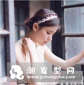 长头发怎样盘简单好看 简约盘发让你仙气满满