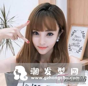 中长发梨花头内扣发型 修颜洋气更显青春活力