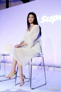 及腰长发应该怎么烫 这样烫仙气满满变女神