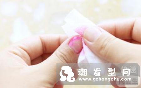 灰指甲鞋袜怎么处理 可以涂指甲油吗