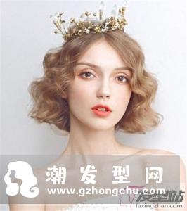 圆脸新娘适合的发型 修颜短发打造巴掌脸