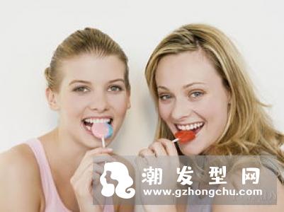 秋季护发重点分析 夏日发质损害赶快补回来！