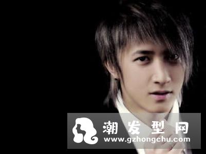 男生马尾辫发型扎法 个性帅气尽显男人魅力