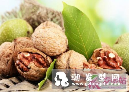 吃什么对头发和头皮有好处 营养师推荐5种护发食物