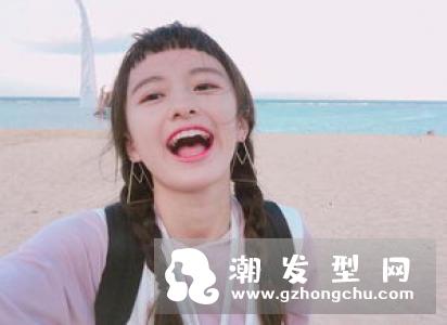 二次元刘海卷发发型 一款不一定靠颜值取胜的发型