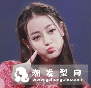 长发烫什么卷好看 俏皮感泡面卷总是那么迷人