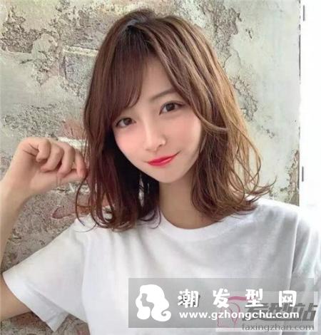 人气流行BOB短发 棕色BOB头更显白