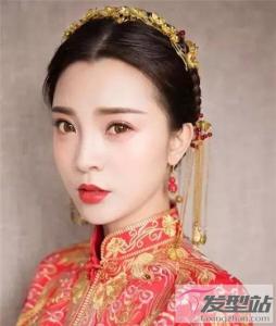 新娘点名率最高的发型 中式秀禾新娘造型