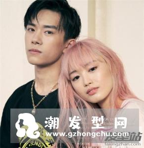 易烊千玺新发型叫什么 最新写真发型侧颜正面照迷人