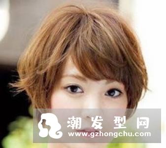 男生简约小清新发型推荐 时尚减龄展现少年力