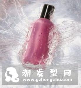 冬季头皮屑多怎么去除 几招搞定冬季头皮屑增多的烦恼
