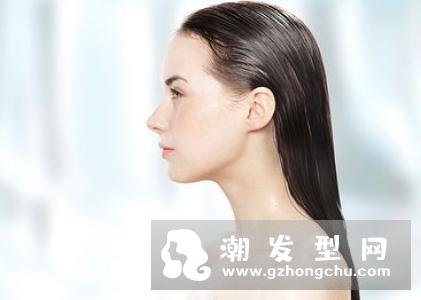 八步居家护发小妙招 给头发做个柔顺SPA