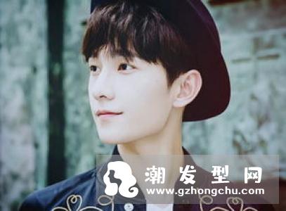 国民大生活袁姗姗头发是什么颜色 陆露同款发色图片
