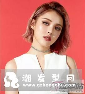 短发鱼尾卷发型 灵动修颜美到窒息