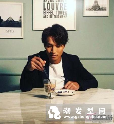 适合秋季男士发型推荐 完美解决脸长、脸小问题