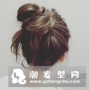 低丸子头怎么扎 明星同款发型介绍