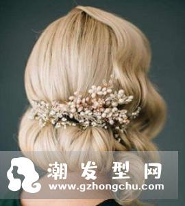 欧式新娘简约编发发型 简洁俐落而且大方得体