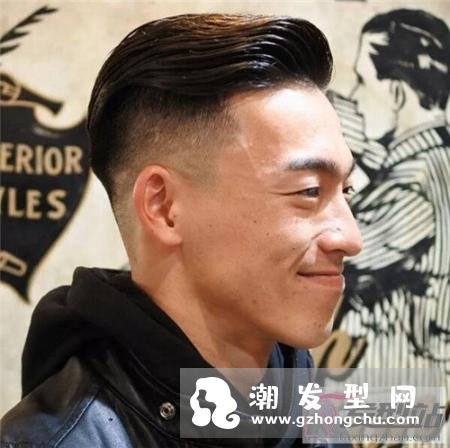 帅哥都在剪的发型 两面三面剃一半帅到炸