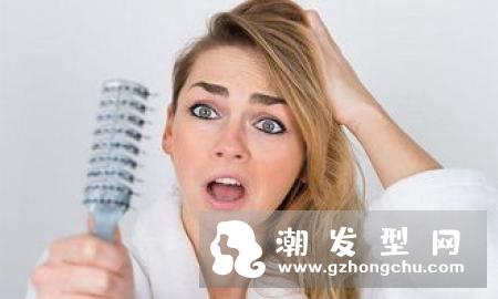 夏天为什么掉头发严重 影响夏季脱发的原因有哪些