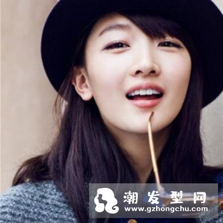 流行发型2019女中长发 优雅卷发打造迷人淑女