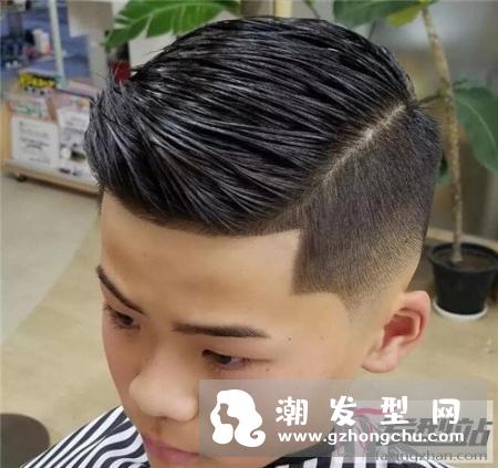 帅哥都在剪的发型 两面三面剃一半帅到炸